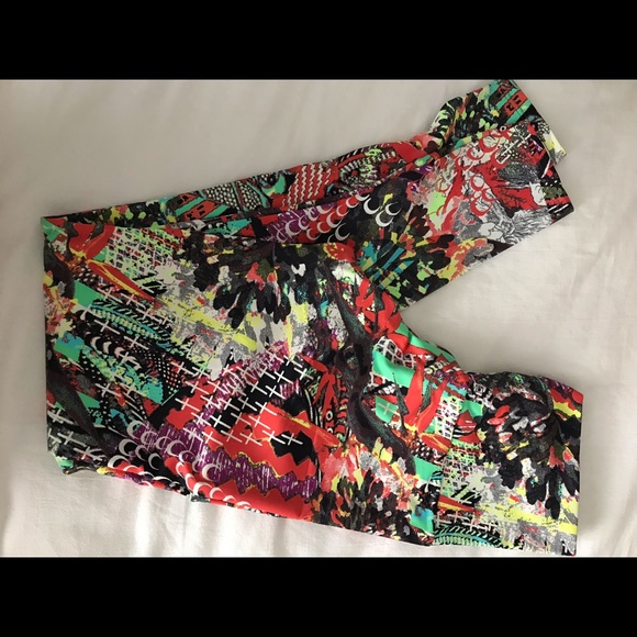 2 Pair of Colorful High Quality Leggings. Made in Brazil - Picture 2 of 5